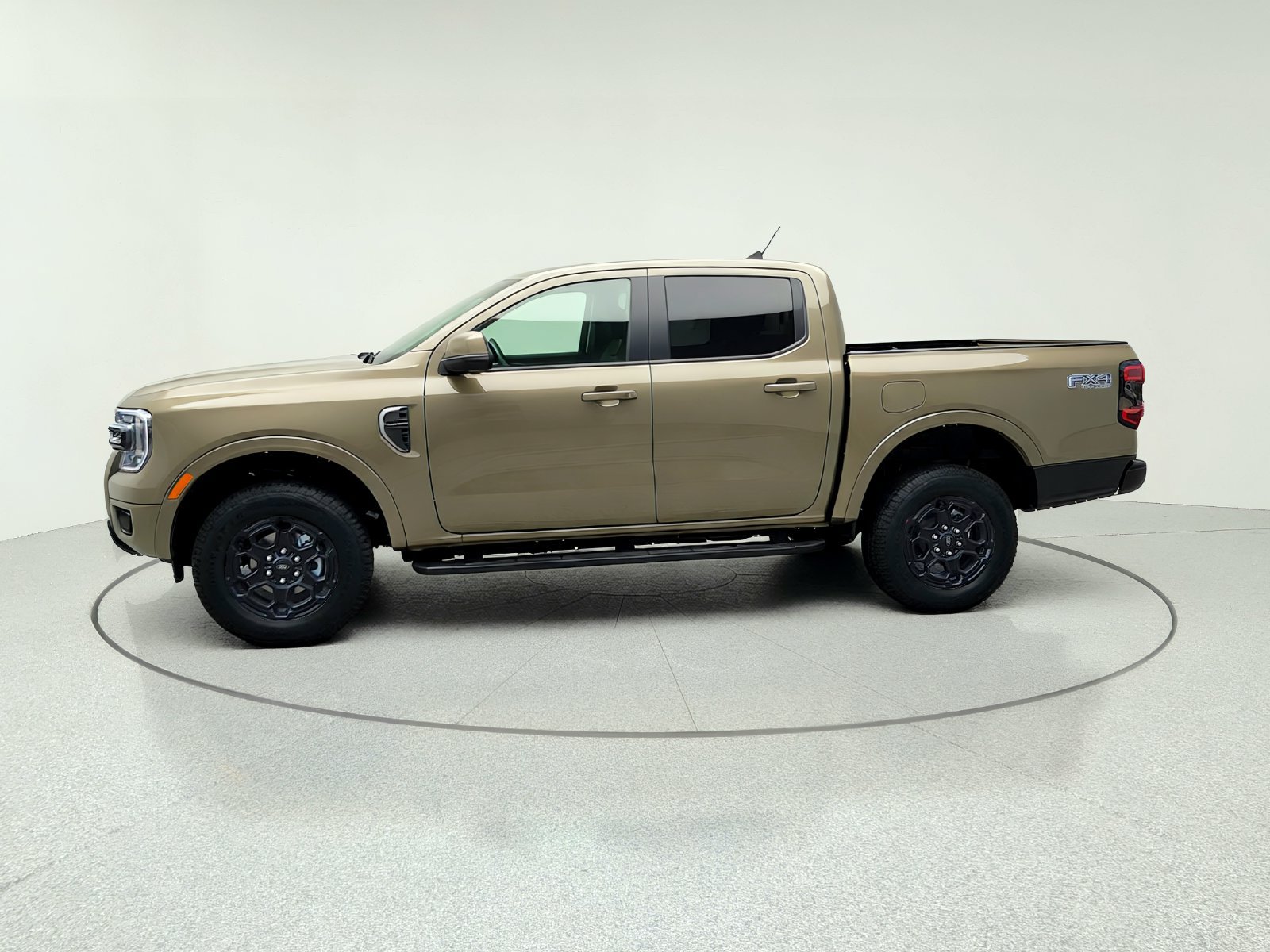 New 2026 Ford Ranger Lariat w/ FX4 Off-Road Package AWD/4WD image 4