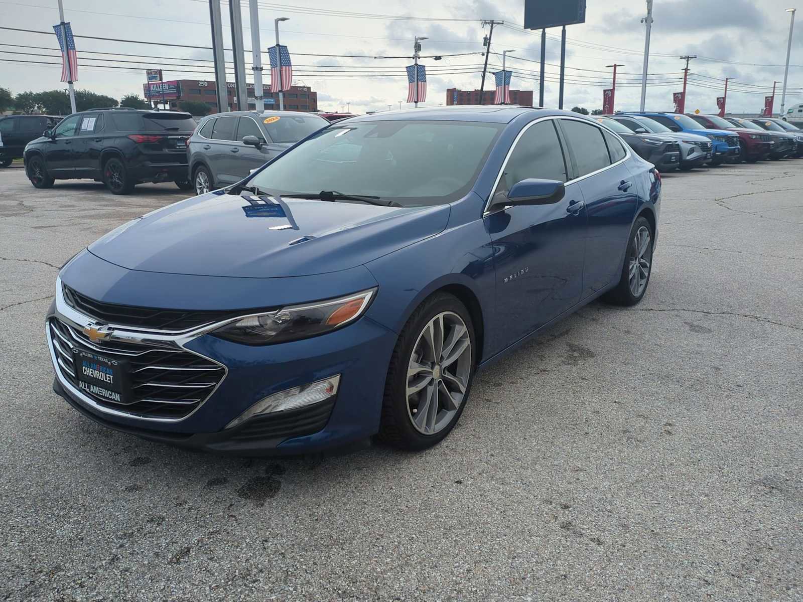 Used 2023 Chevrolet Malibu LT FWD image 4