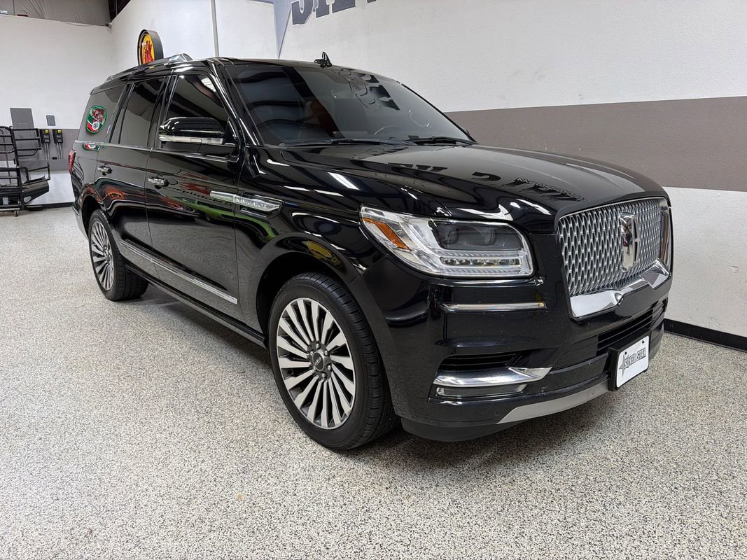 Used 2019 Lincoln Navigator Reserve AWD/4WD image 33