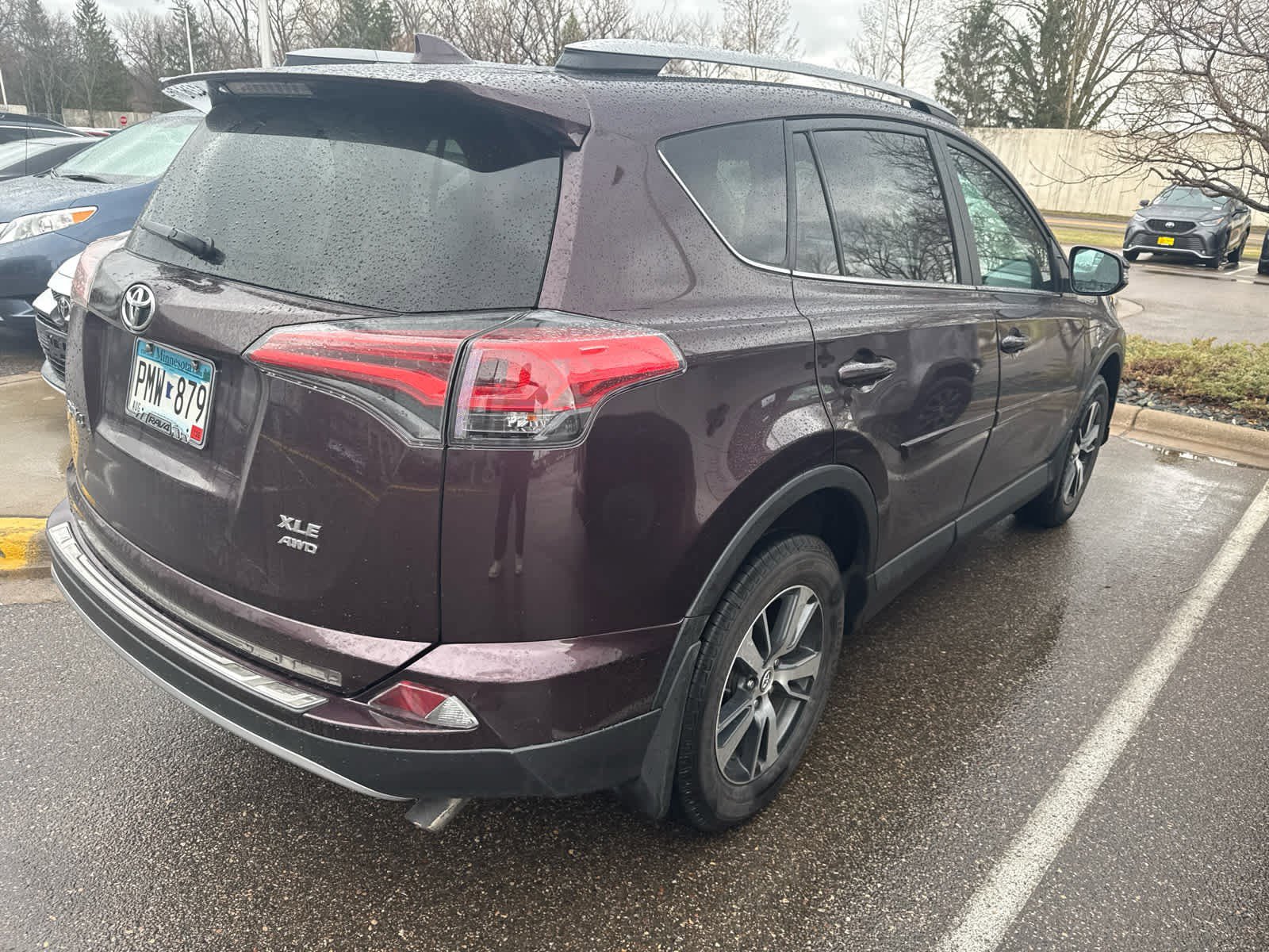 Used 2017 Toyota RAV4 XLE image 2