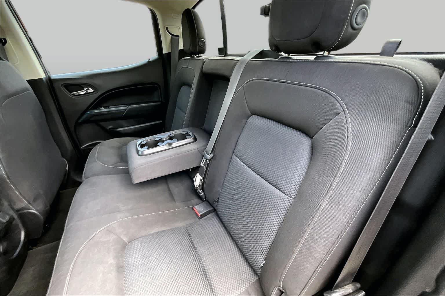 Used 2018 Chevrolet Colorado LT w/ LT Convenience Package RWD image 21