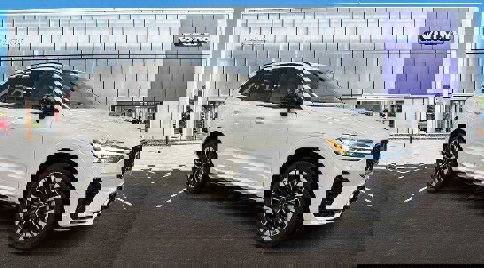New 2026 Volvo XC60 T8 Plus w/ Protection Package Premier