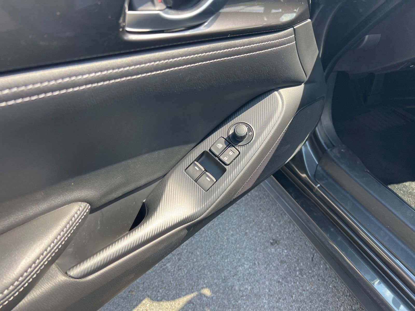 Certified 2026 MAZDA MX-5 Miata RF Grand Touring RWD image 28