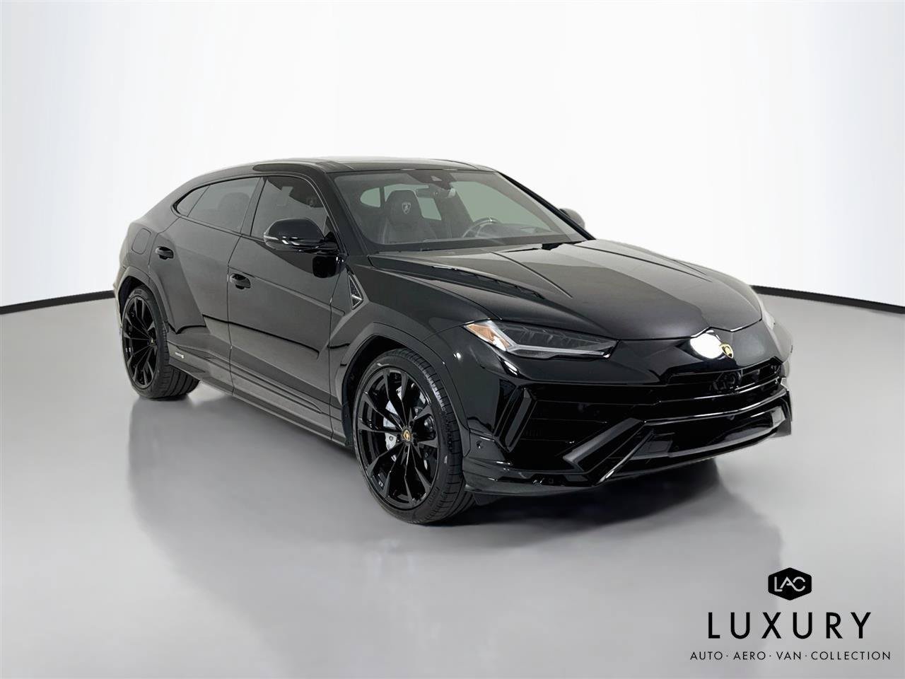 Used 2023 Lamborghini Urus S AWD/4WD image 3