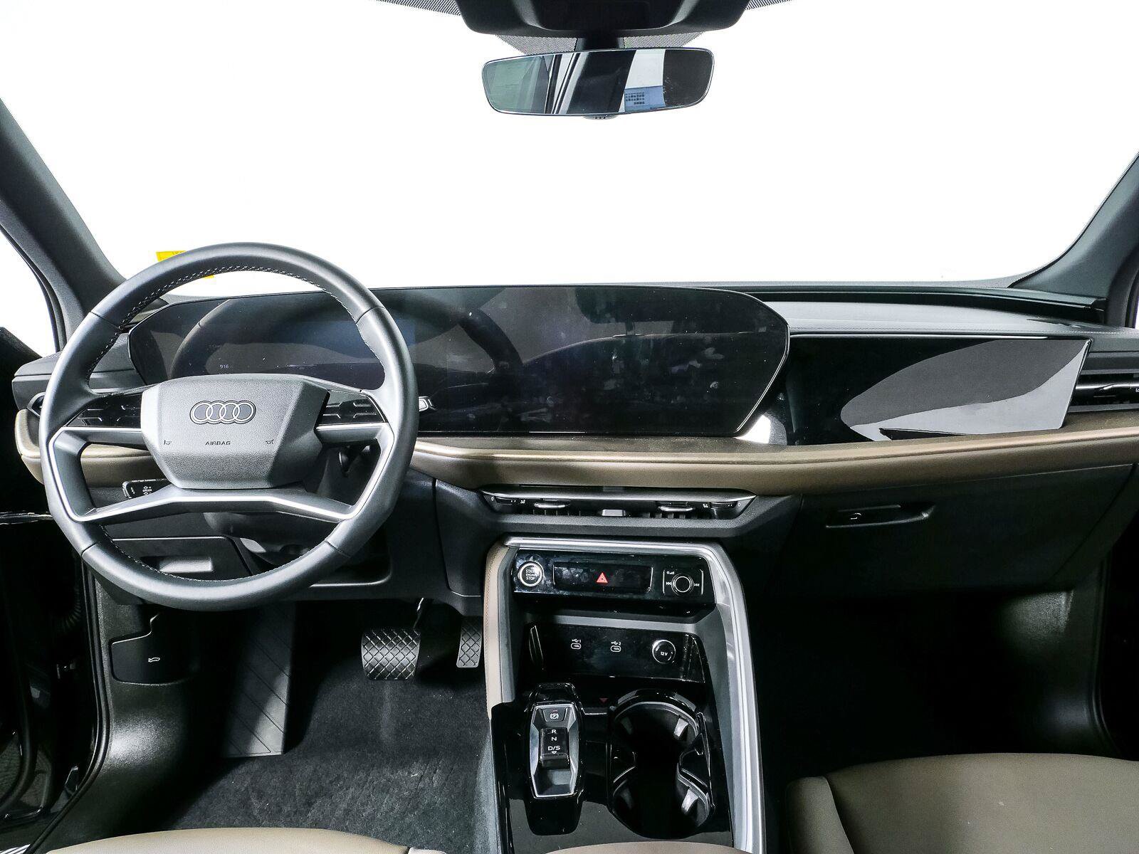 Used 2025 Audi Q5 Premium w/ Convenience Package AWD/4WD image 18
