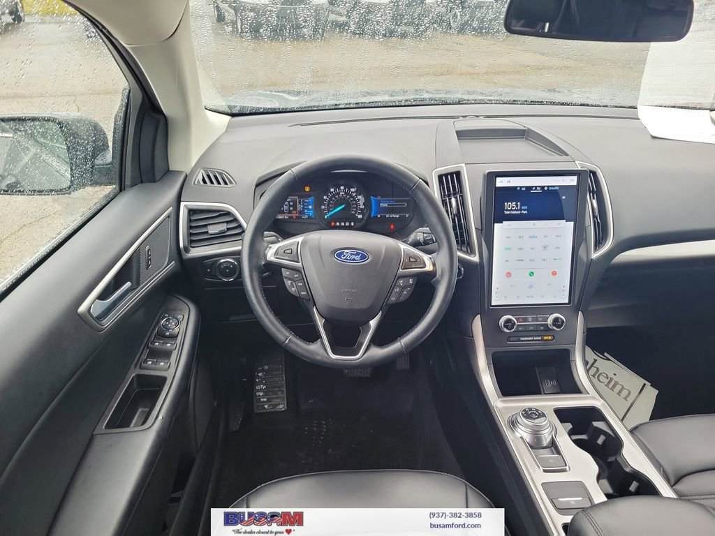 Used 2024 Ford Edge SEL w/ Convenience Package image 9