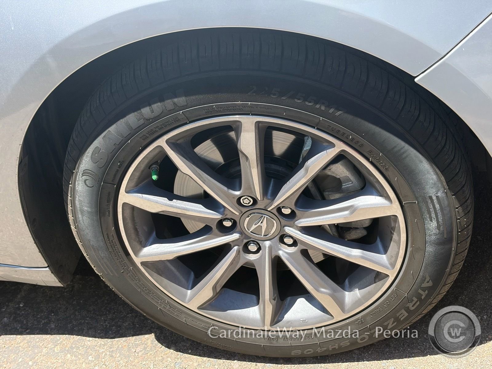 Used 2018 Acura TLX w/ Technology Package FWD image 9