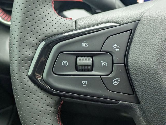 New 2026 Chevrolet Trax RS w/ Sunroof Package FWD image 15
