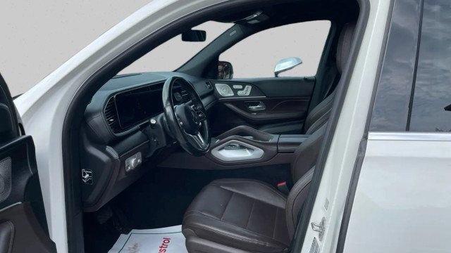 Used 2022 Mercedes-Benz GLS 450 4MATIC image 14