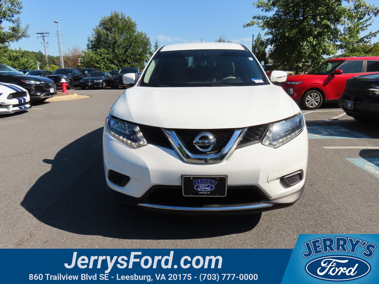 Used 2015 Nissan Rogue S AWD/4WD image 2