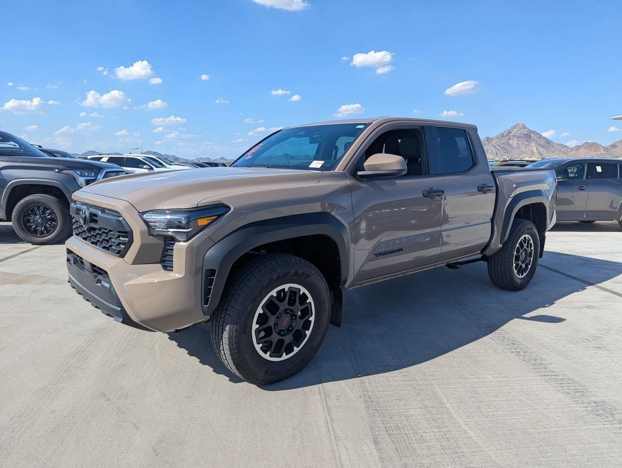 Used 2026 Toyota Tacoma TRD Off-Road AWD/4WD image 8