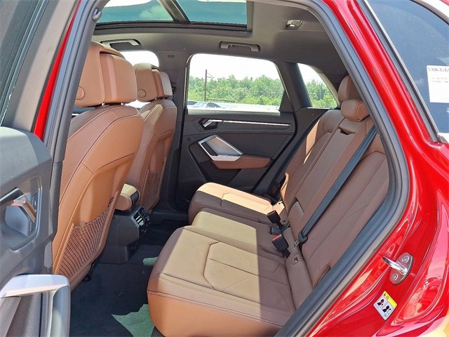 New 2025 Audi Q3 2.0T Premium image 6