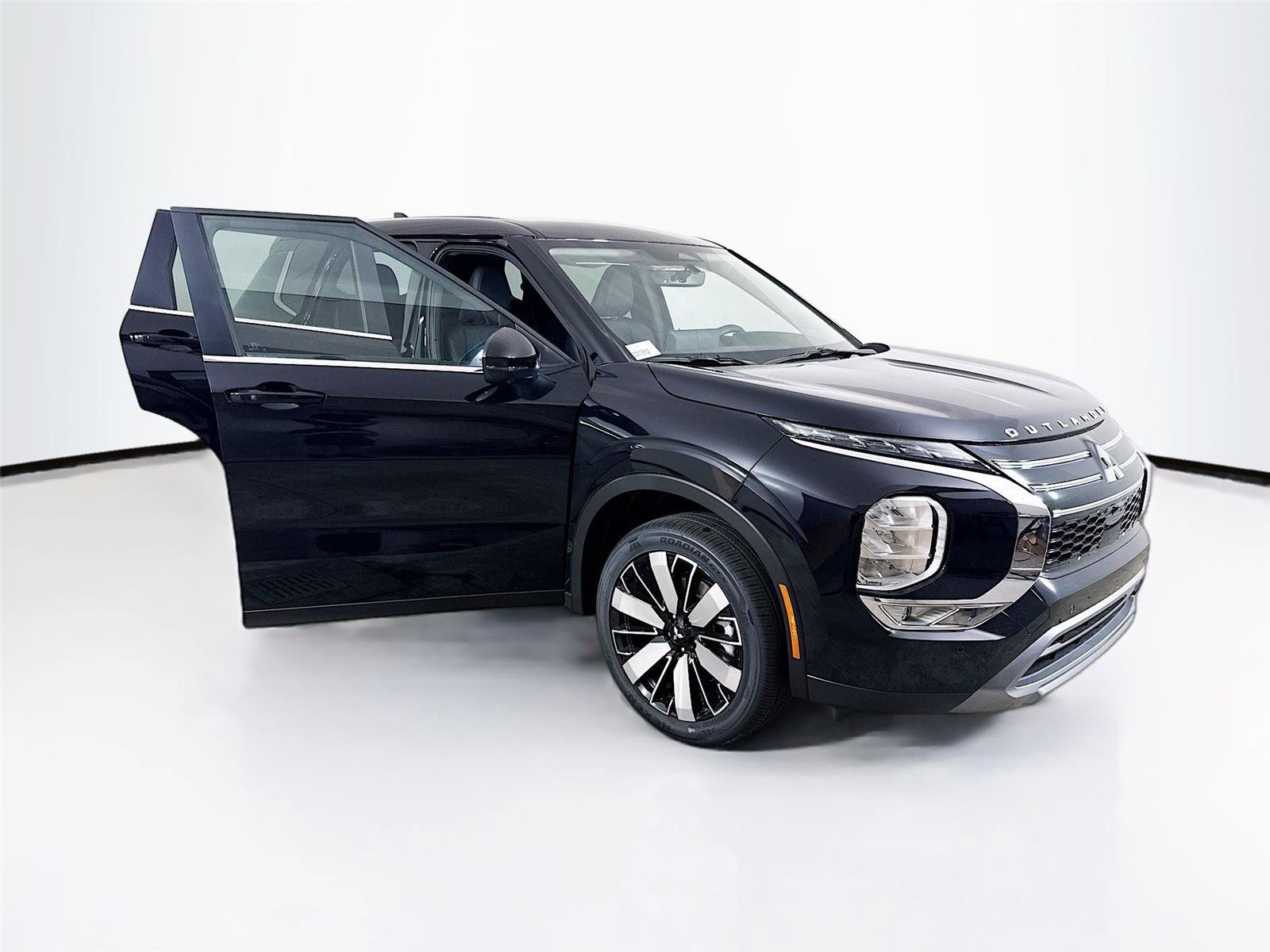 New 2026 Mitsubishi Outlander SE image 35