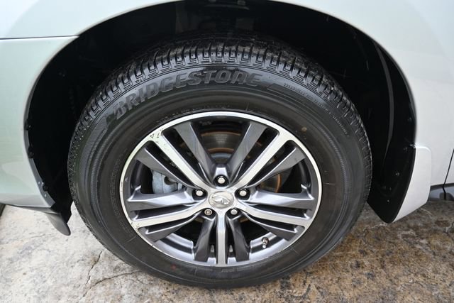 Used 2019 INFINITI QX60 Luxe w/ Essential Package image 10