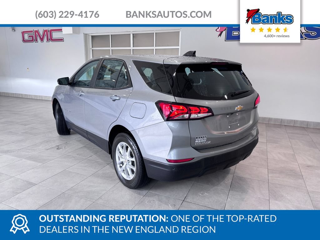 Certified 2024 Chevrolet Equinox LS w/ Driver Confidence II Package AWD/4WD image 7