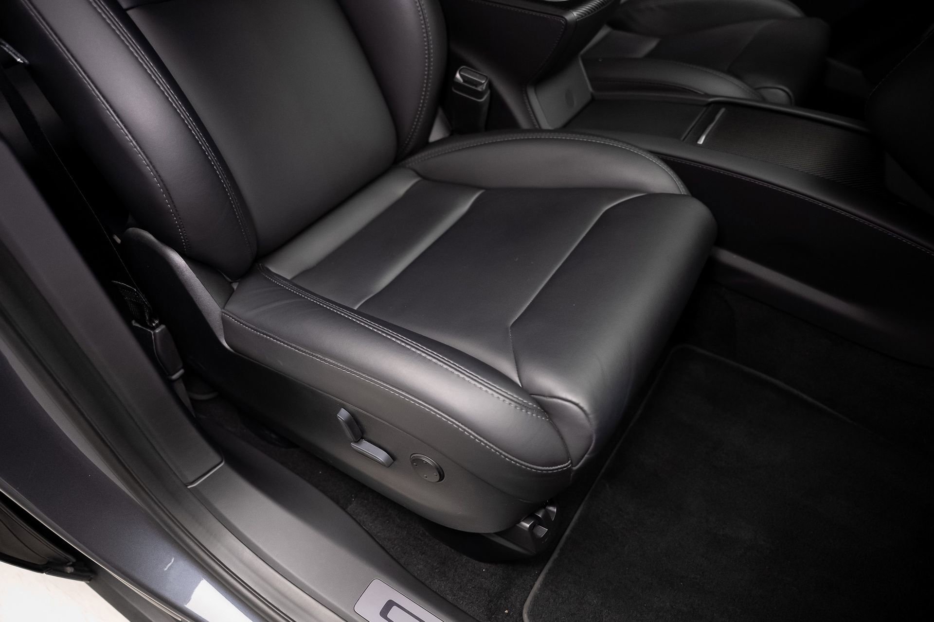 Used 2018 Tesla Model X 75D AWD/4WD image 59