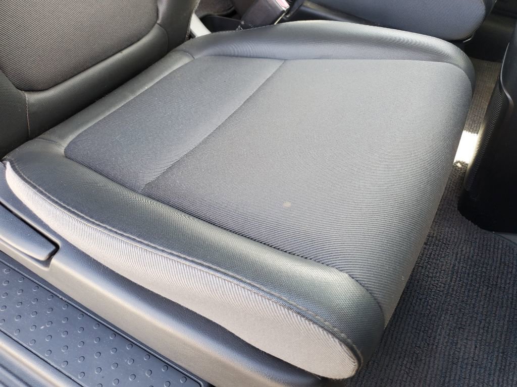 Used 2005 Honda Element EX image 40