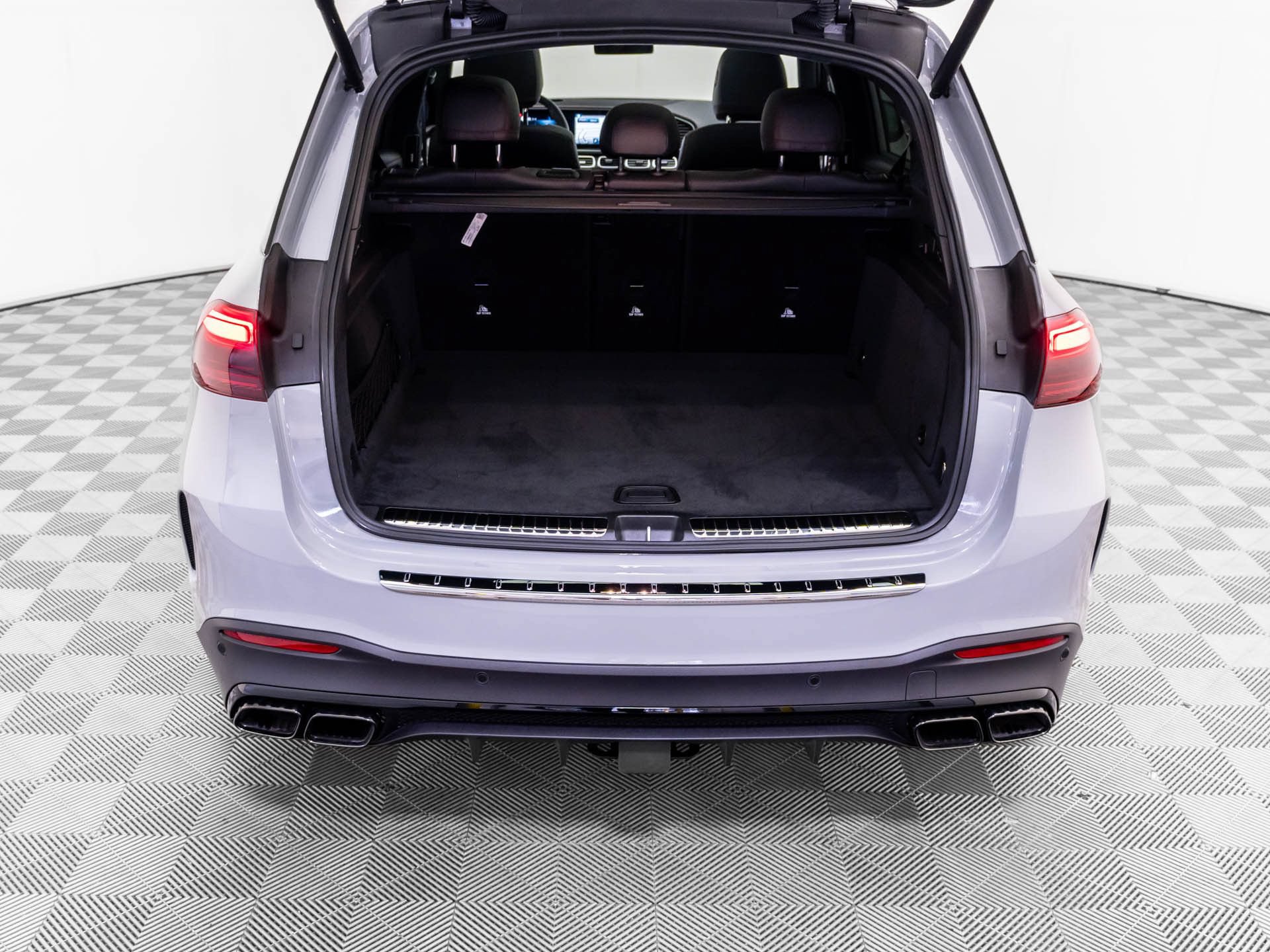 New 2026 Mercedes-Benz GLE 63 AMG S image 37