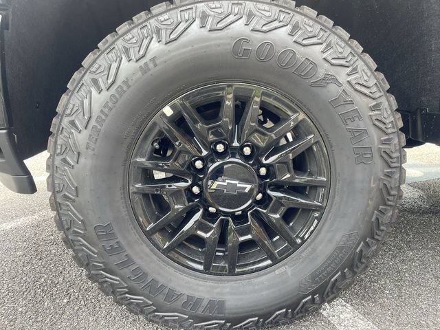 New 2026 Chevrolet Silverado 2500 ZR2 AWD/4WD image 10