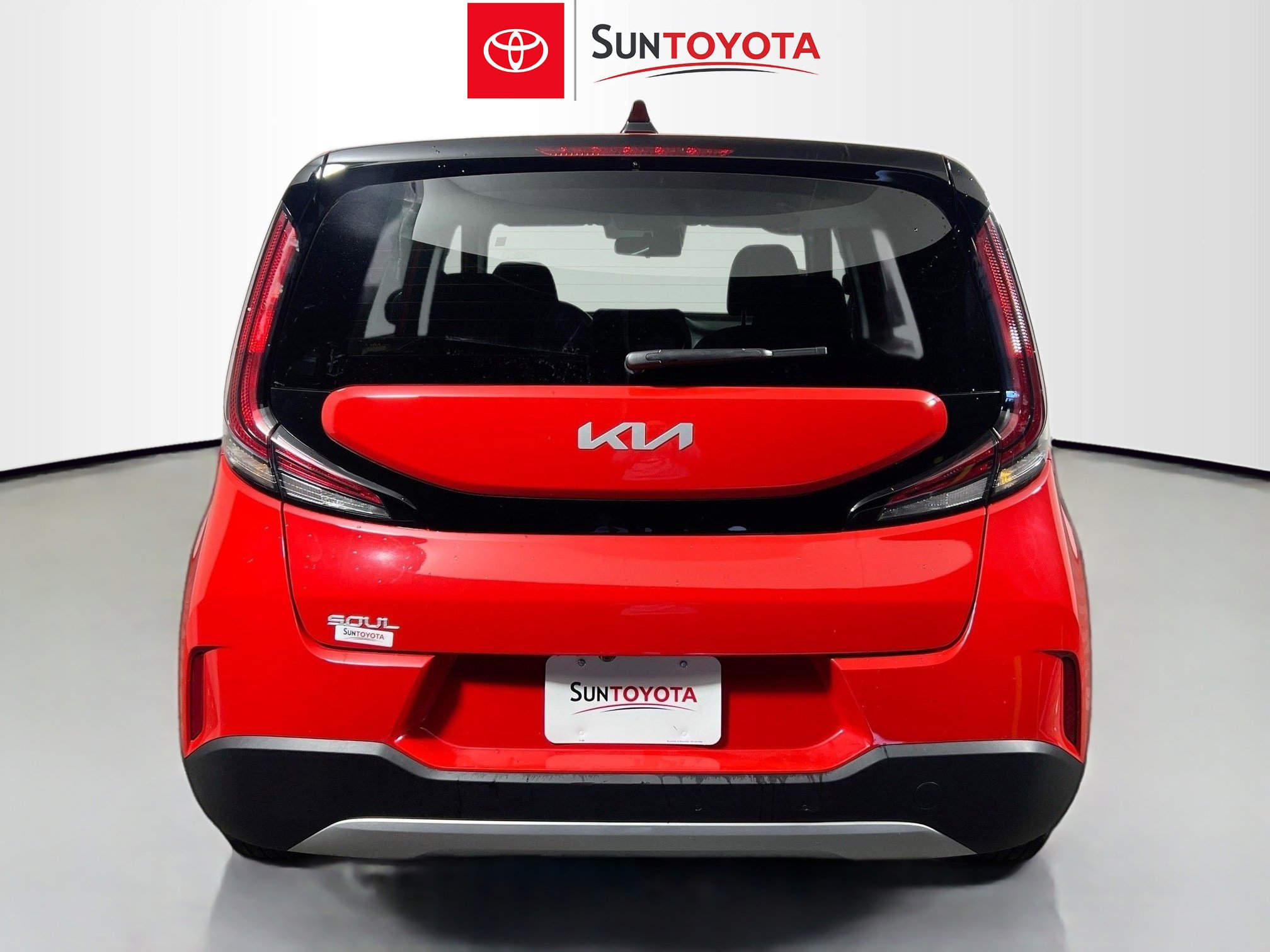 Used 2025 Kia Soul LX w/ LX Technology Package image 5