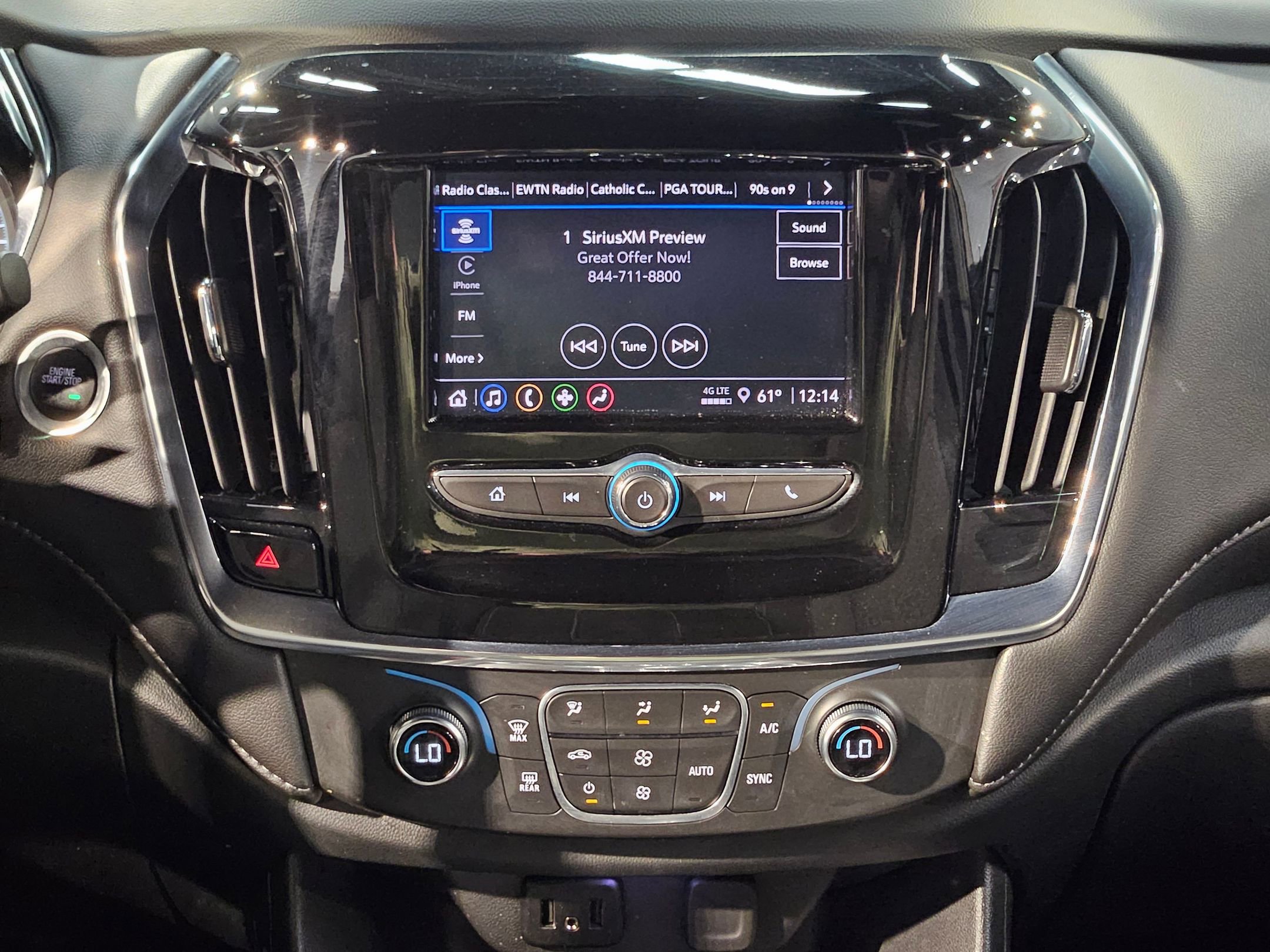 Used 2023 Chevrolet Traverse LT image 16