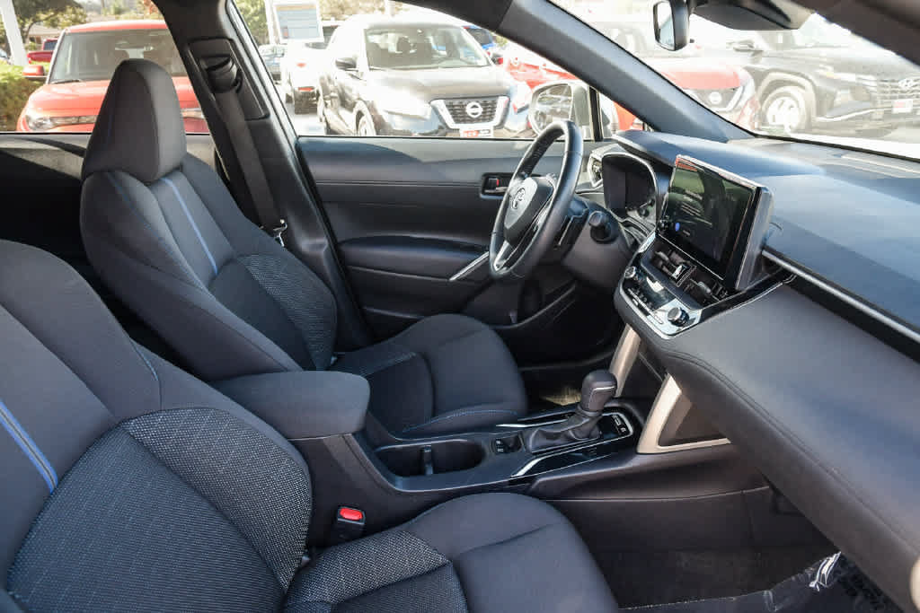 Certified 2023 Toyota Corolla Cross AWD Hybrid image 15