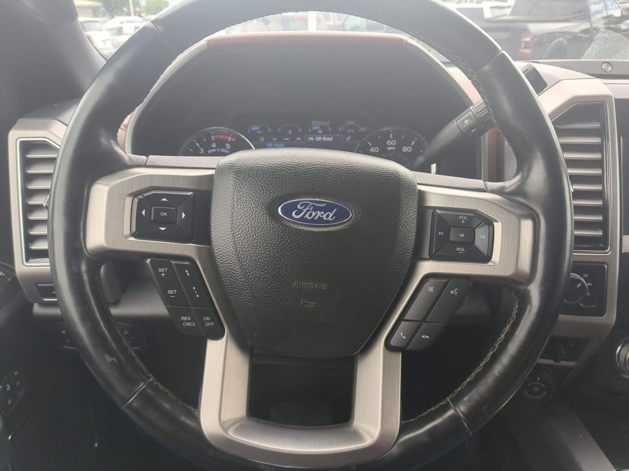 Used 2021 Ford F350 Platinum AWD/4WD image 19
