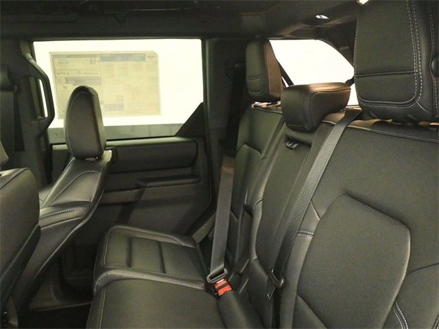 New 2025 Ford Bronco Badlands image 19