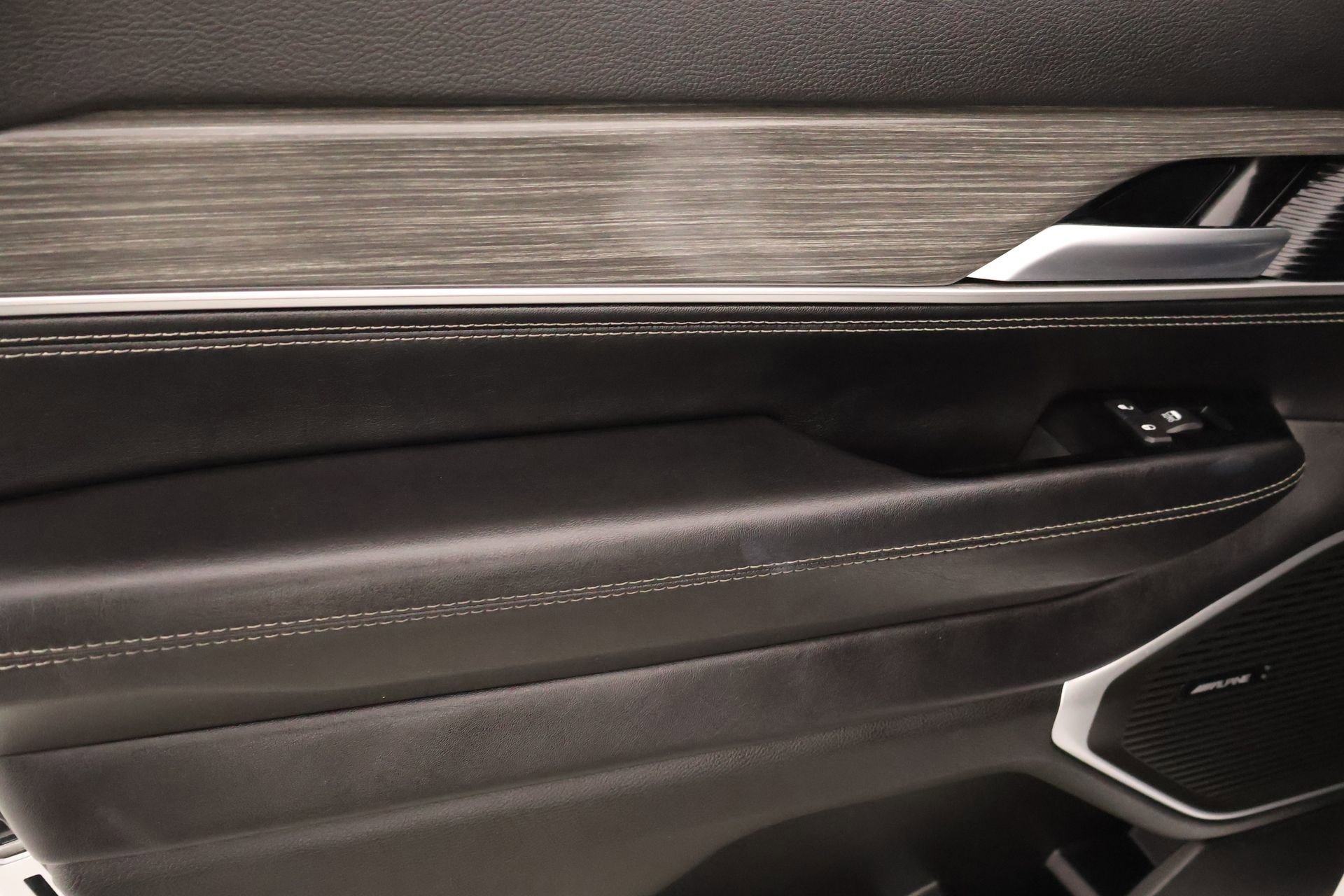 Used 2023 Jeep Wagoneer Series II image 18