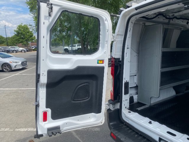 Used 2018 Ford Transit 250 148 Low Roof RWD image 10