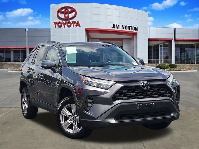 Used 2025 Toyota RAV4 XLE FWD video 1