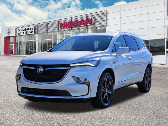 Used 2023 Buick Enclave Essence w/ Sport Touring Edition image 6