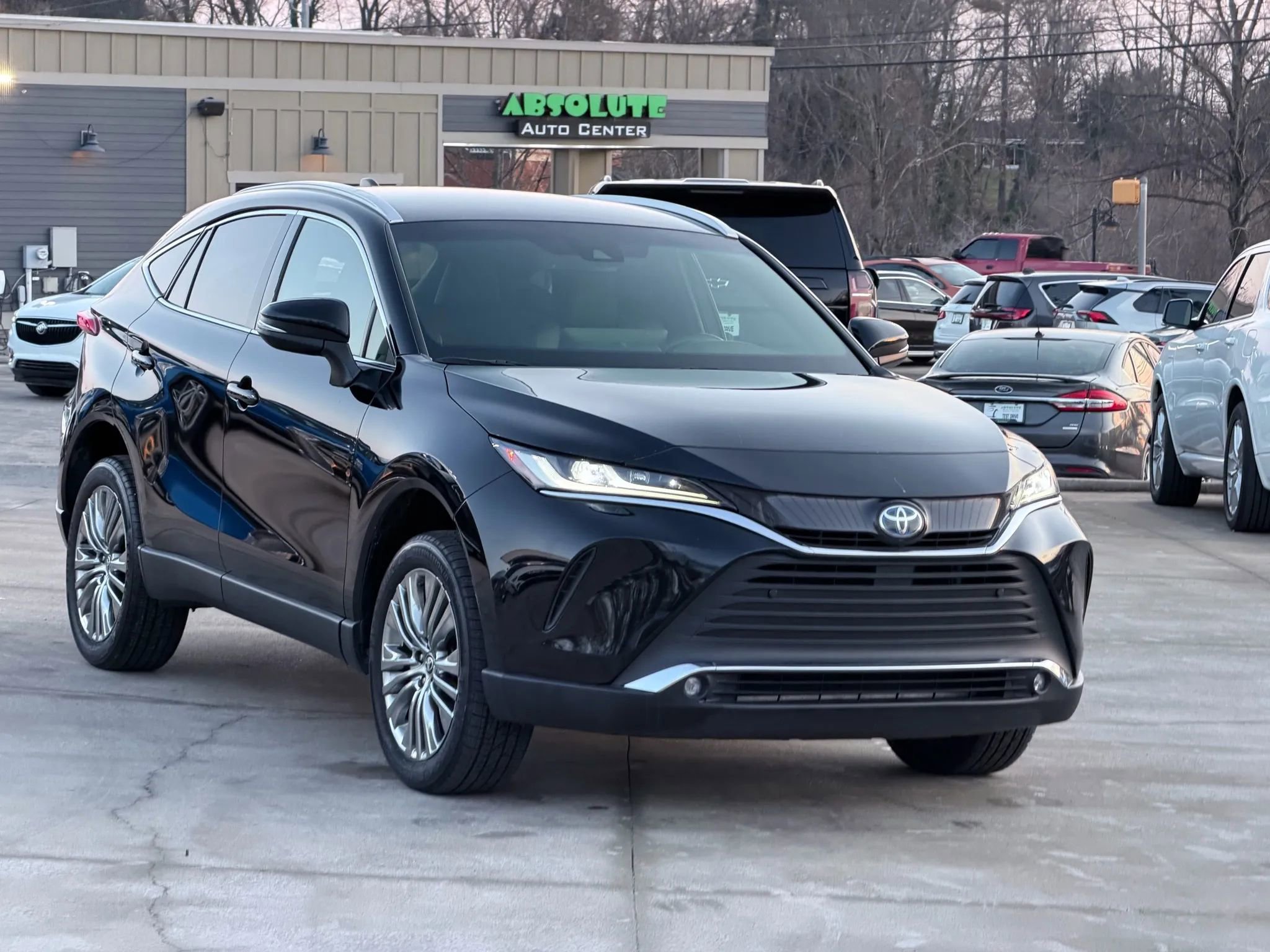 Used 2023 Toyota Venza XLE AWD/4WD image 80