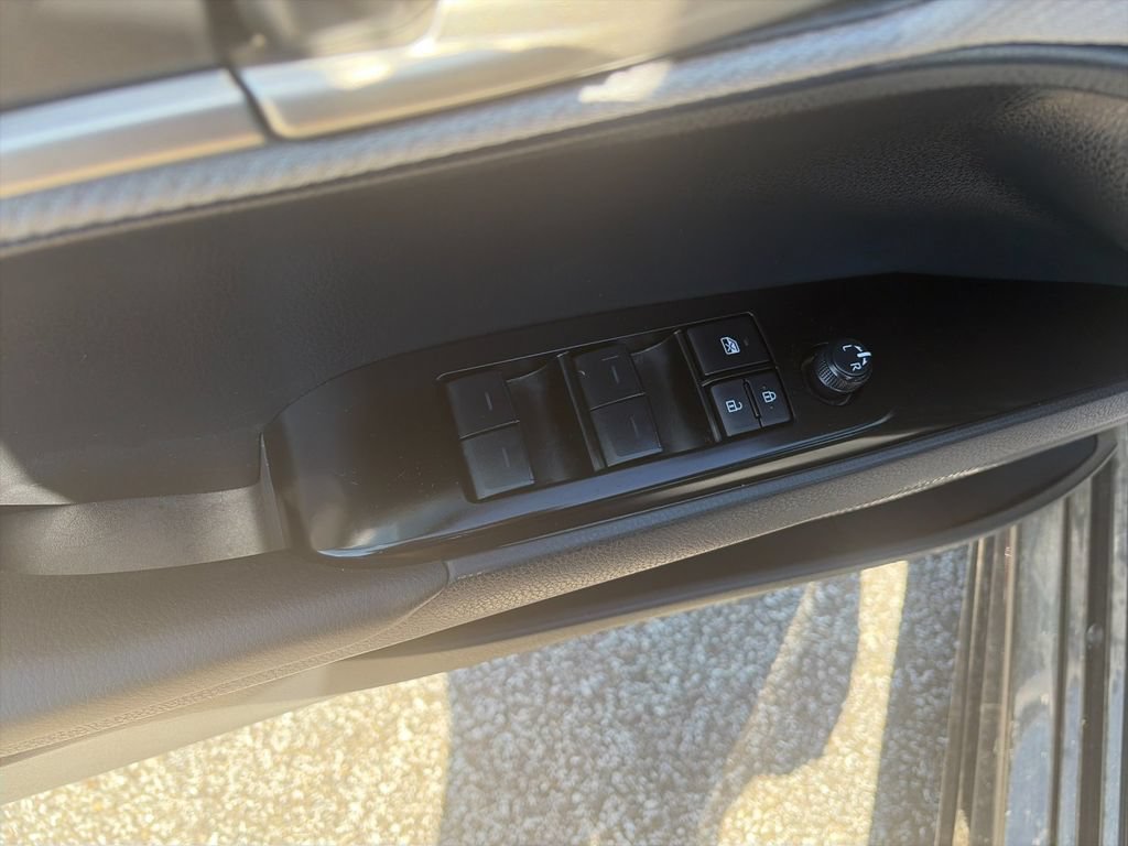 Used 2025 Toyota Camry SE w/ Multimedia Upgrade Package FWD image 13