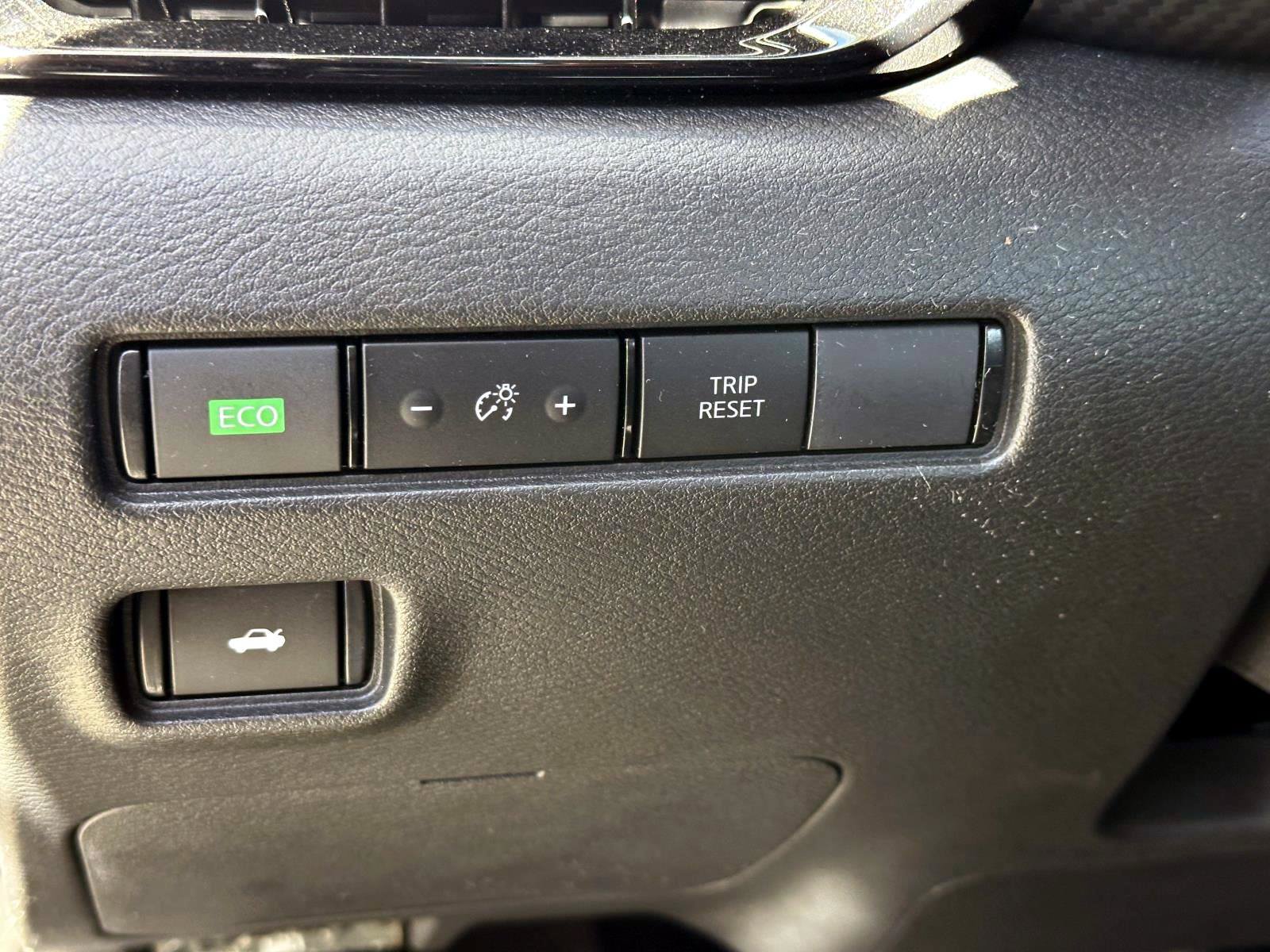 Certified 2024 Nissan Sentra SV w/ All-Weather Package FWD image 17