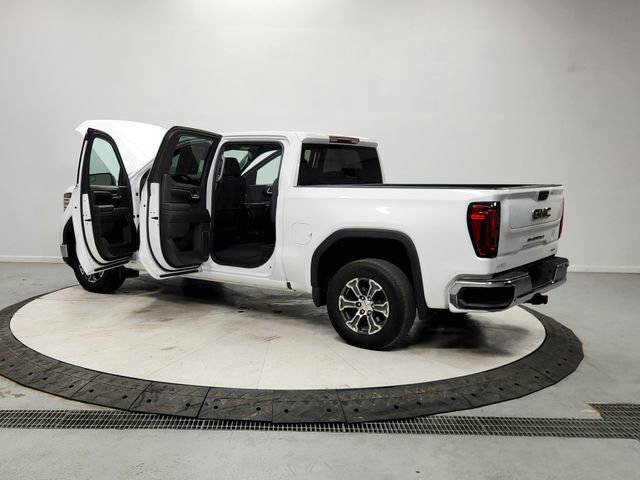Used 2024 GMC Sierra 1500 SLT image 13
