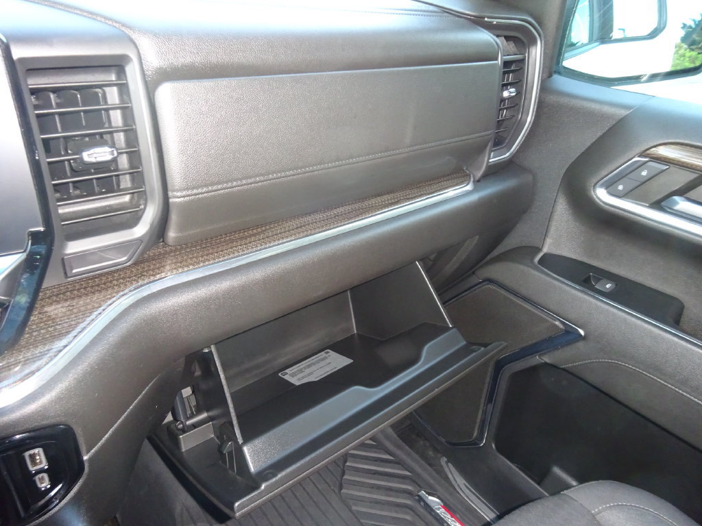 Certified 2023 Chevrolet Silverado 1500 RST AWD/4WD image 28