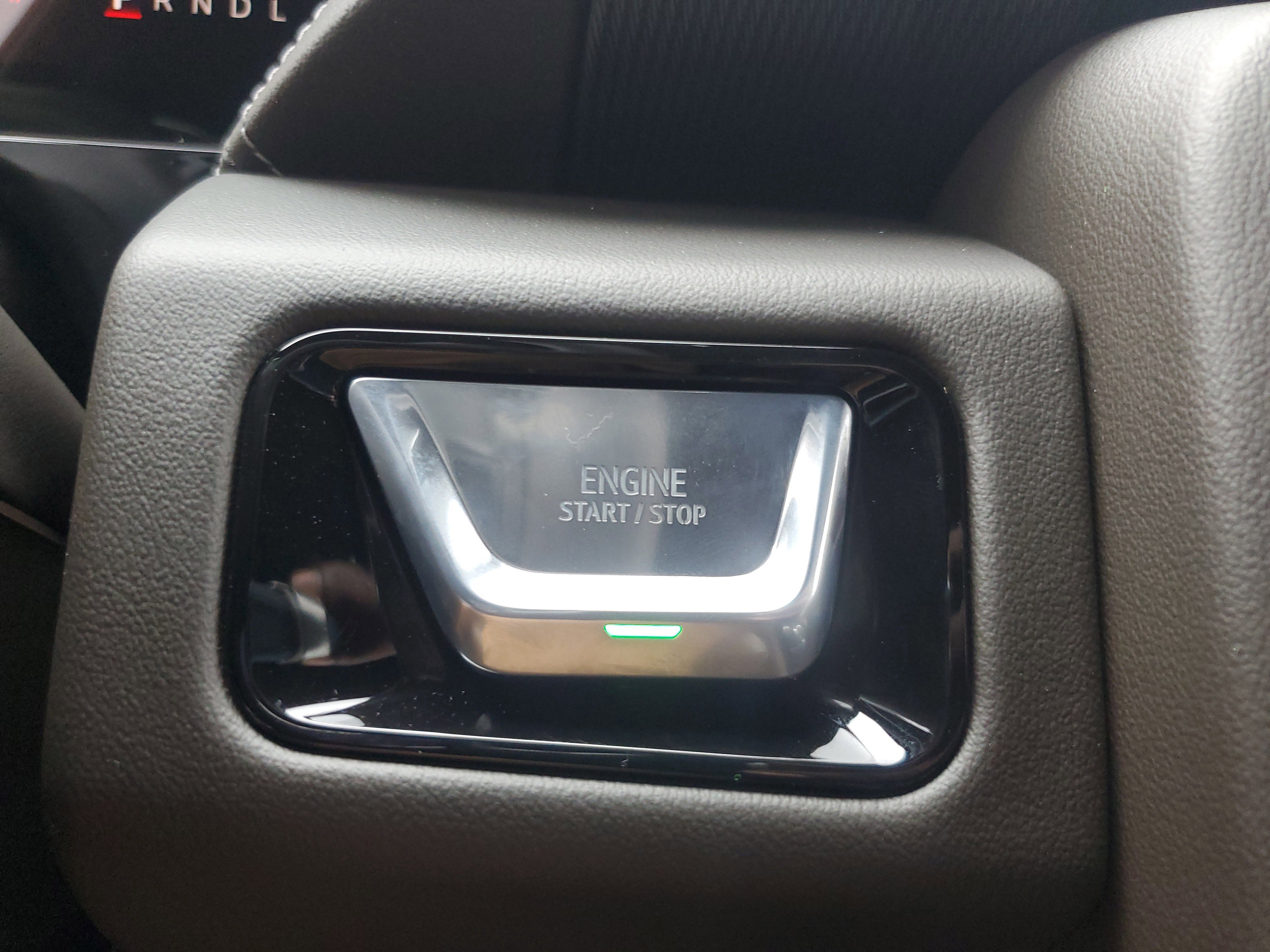 New 2026 GMC Yukon Elevation image 28