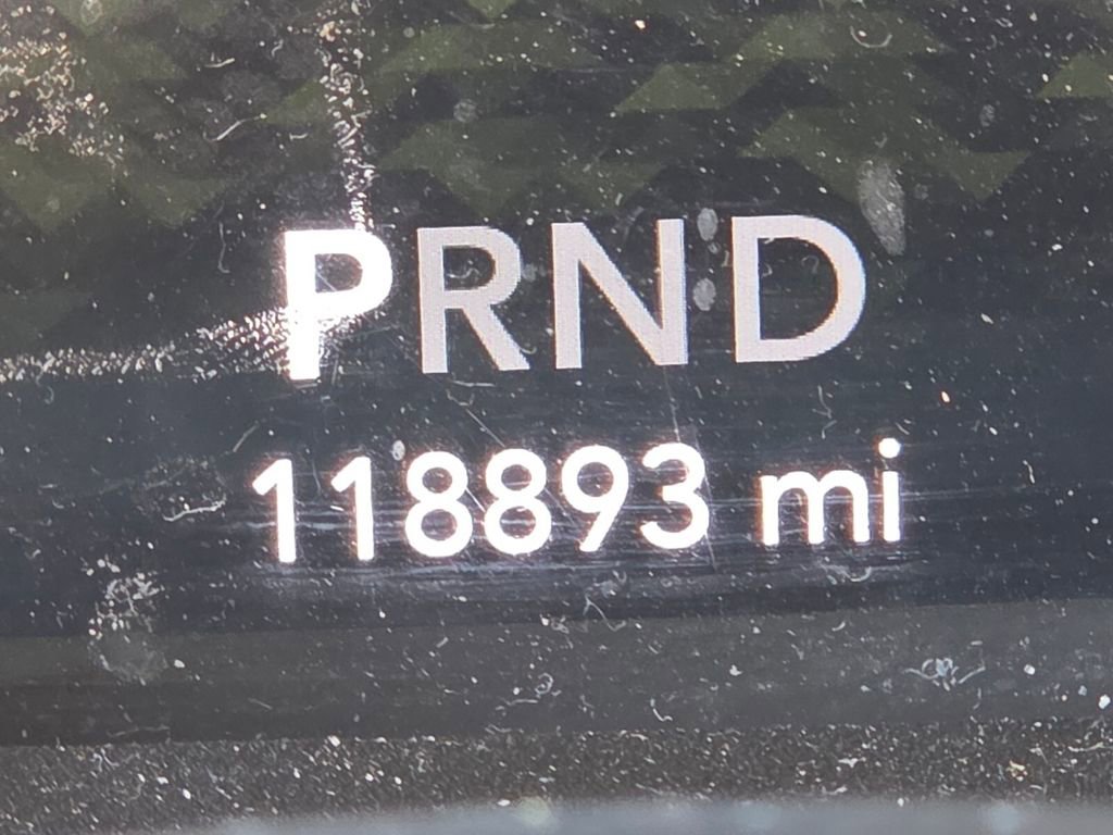 Used 2020 Jeep Wrangler Unlimited Sahara image 25