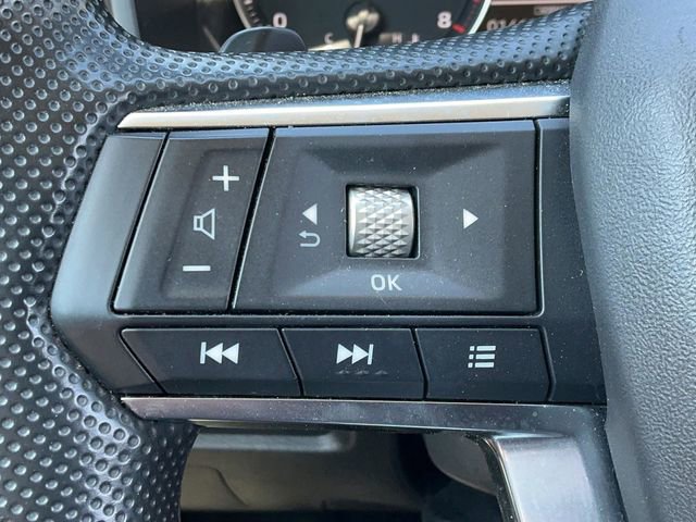 Used 2024 Mitsubishi Outlander ES image 21