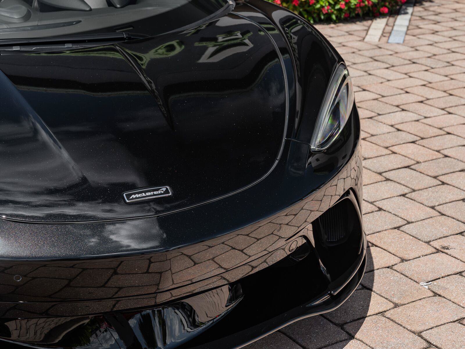 Used 2025 McLaren GTS RWD image 11
