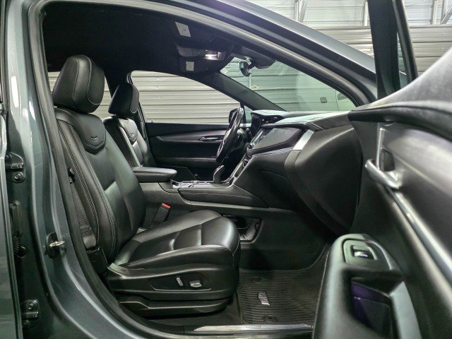 Used 2021 Cadillac XT5 Luxury image 14
