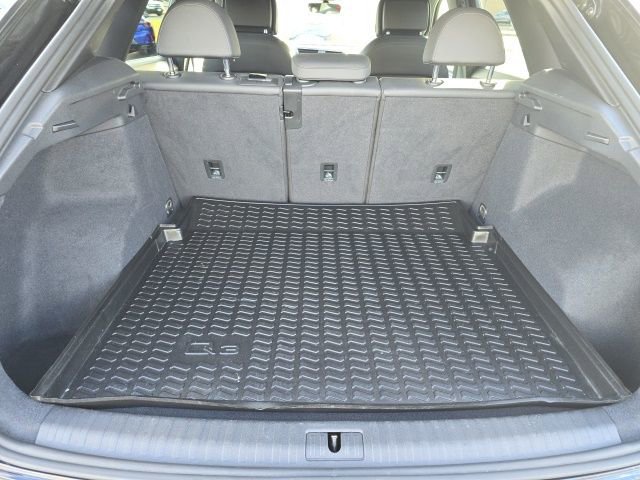 Used 2021 Audi Q3 2.0T Premium w/ Convenience Package image 13