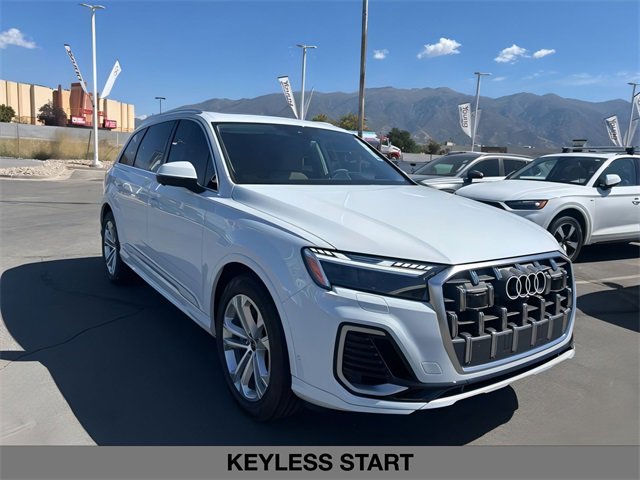 New 2025 Audi Q7 3.0T Prestige image 3