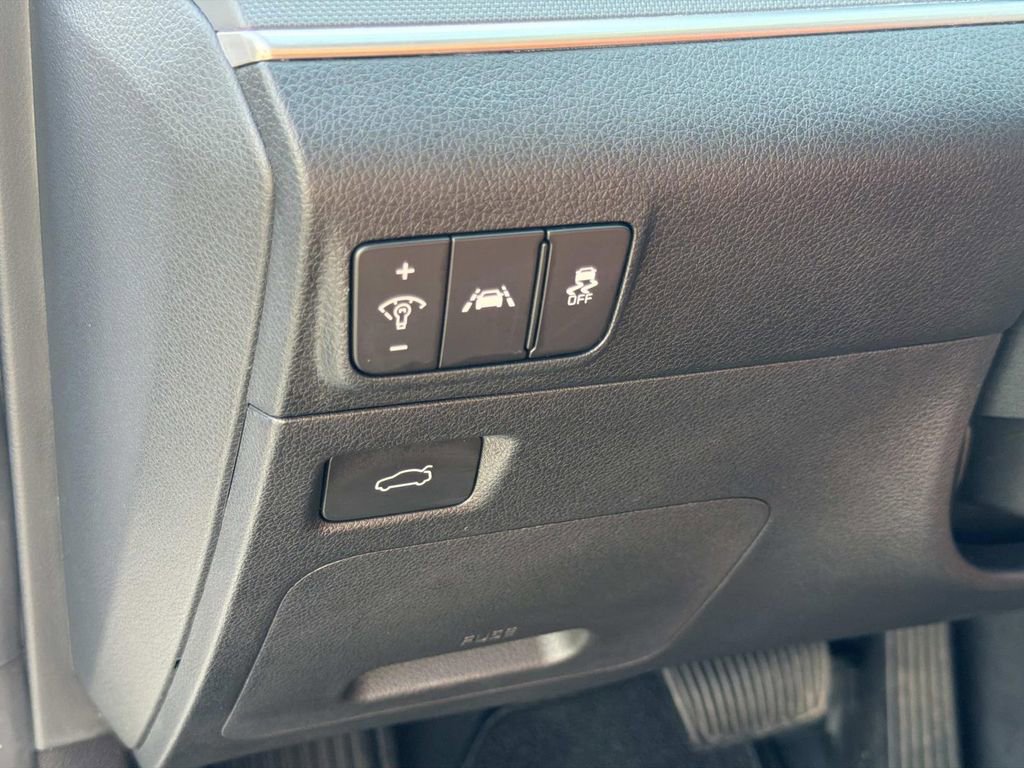 Used 2024 Kia K5 GT-Line w/ GT-Line Premium Package image 25