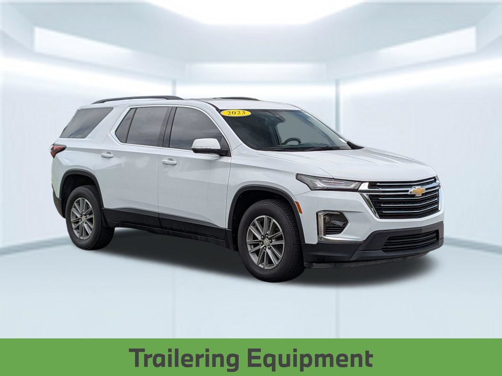 Used 2023 Chevrolet Traverse LT w/ LPO, Cargo Package FWD image 10