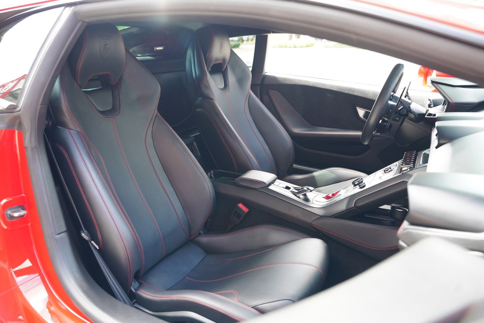 Used 2019 Lamborghini Huracan LP 580-2 image 11