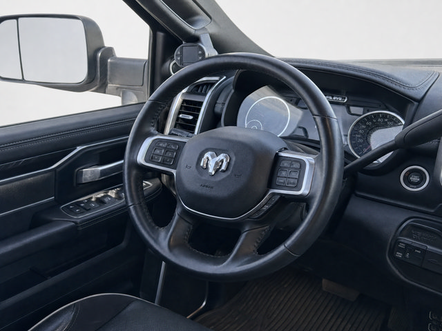Used 2022 RAM 3500 Laramie AWD/4WD image 19