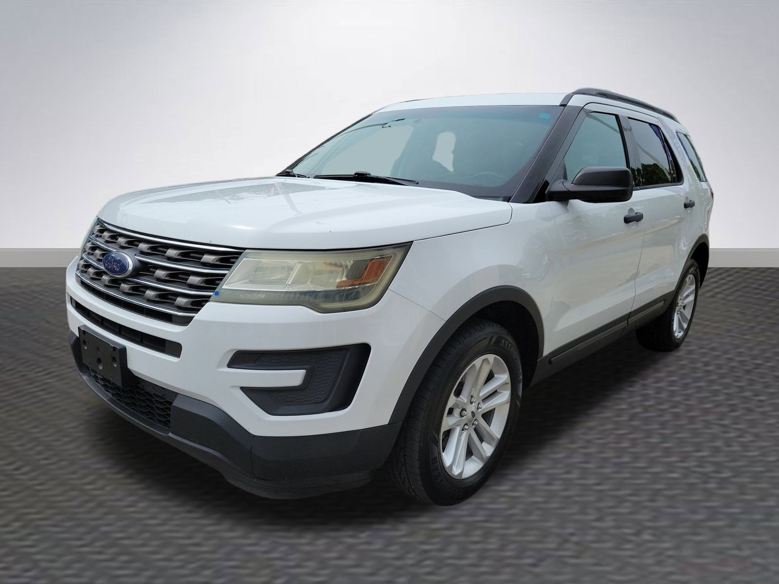 Used 2016 Ford Explorer 4WD image 3