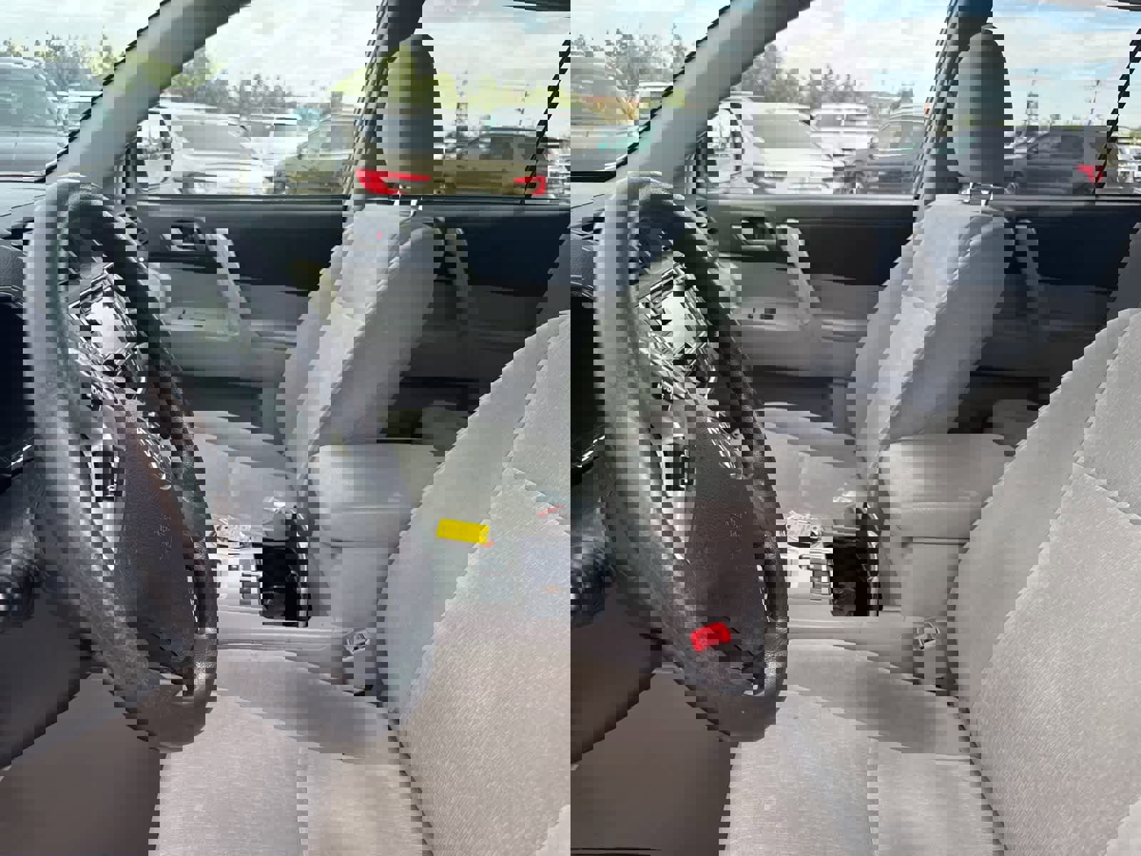 Used 2013 Toyota Highlander Plus image 16